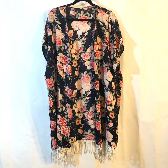 Pinkblush Other - PinkBlush Floral Kimono